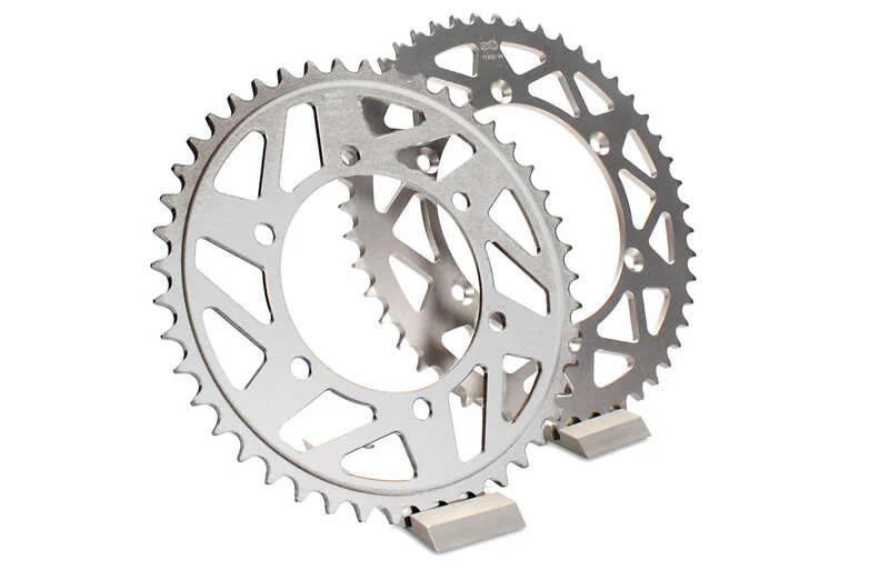 fc-moto5-1497615
